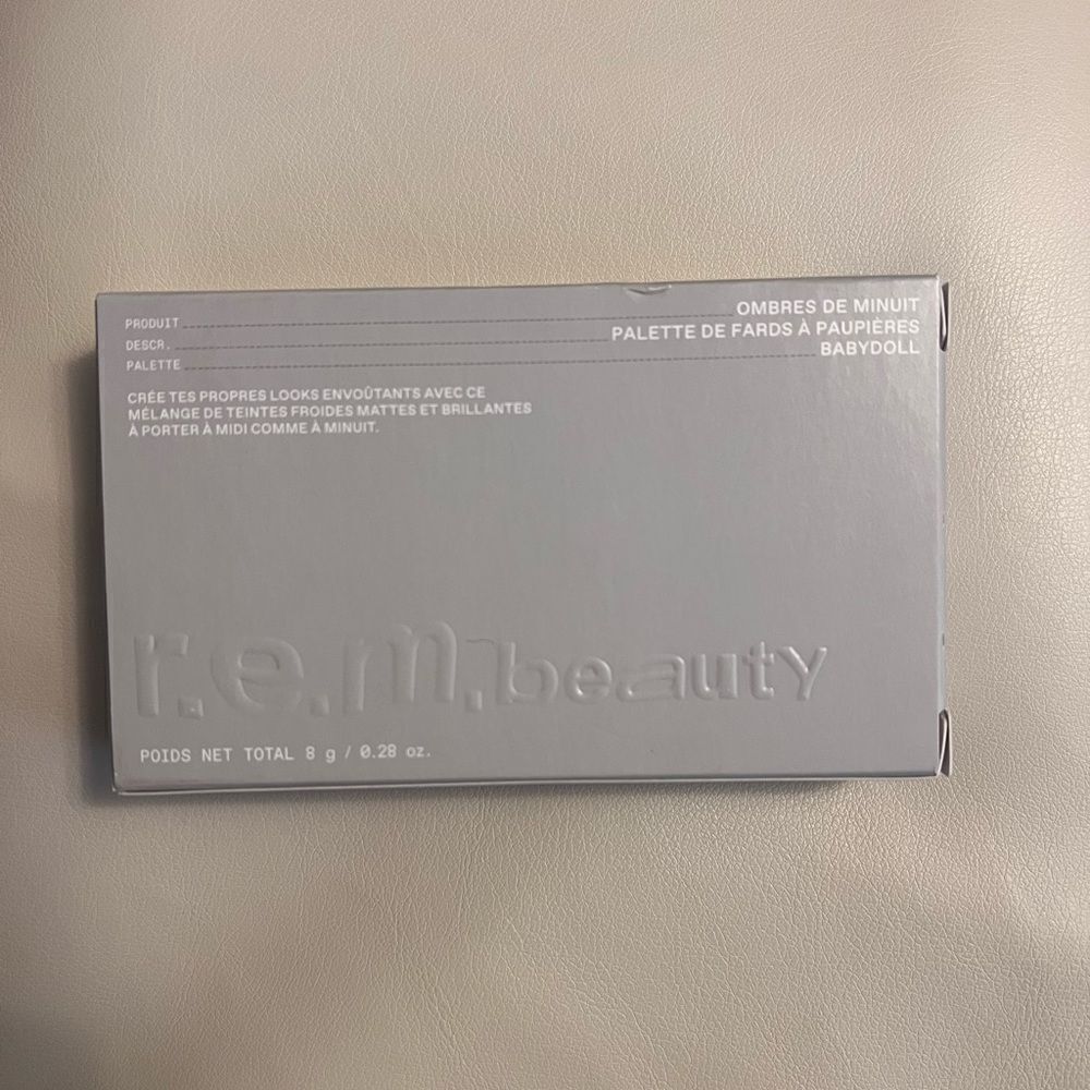 r.e.m. beauty- Midnight Shadows Palette in Baby Doll - Picture 5 of 6